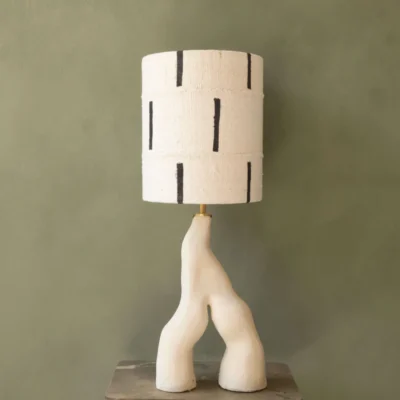 Bottoms organische lamp van keramiek by Studio Wild Orange