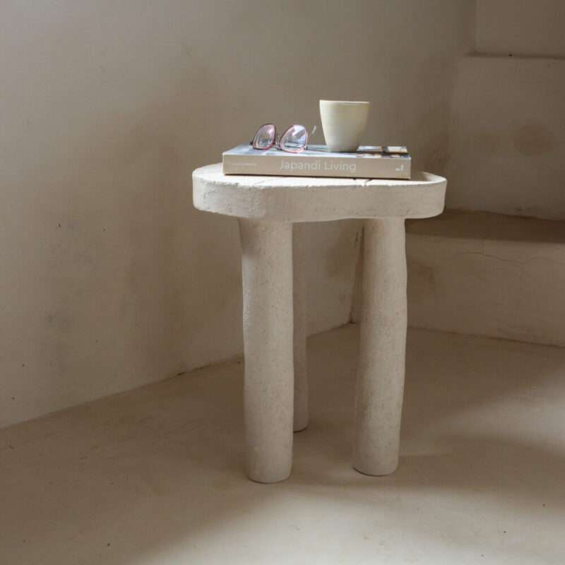 Ceramic organic site table in white