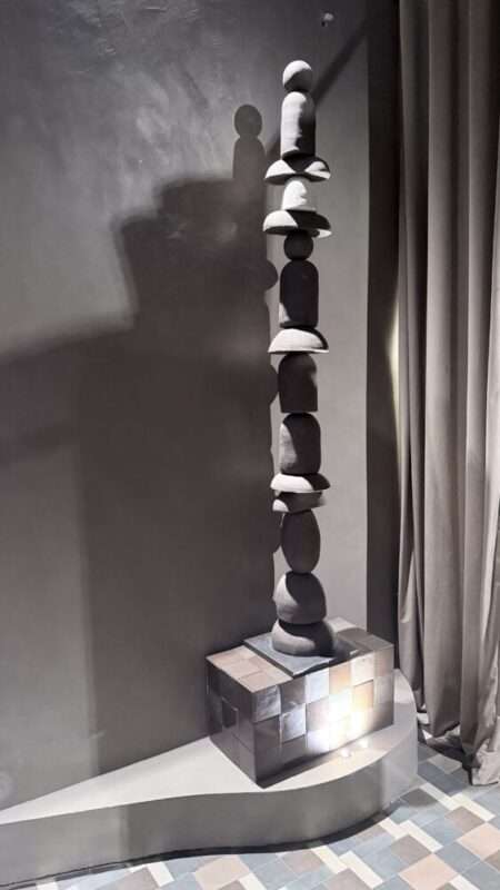 Black ceramic vertical sculpture